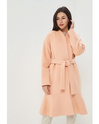 Женское розовое пальто от Maria Golubeva