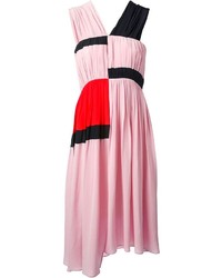 Розовое платье-миди со складками