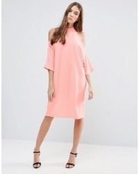 Розовое платье-миди от Liquorish