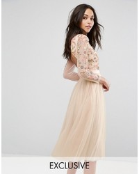 Розовое платье-миди от Needle & Thread