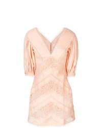 Розовое платье прямого кроя с вышивкой от Zimmermann