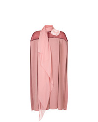 Розовое платье прямого кроя от Pose Arazzi