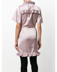 Розовое платье с запахом с рюшами от Iil7