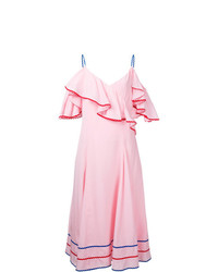 Розовое платье с открытыми плечами от Anna October