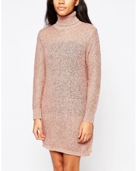 Розовое платье-свитер от B.young