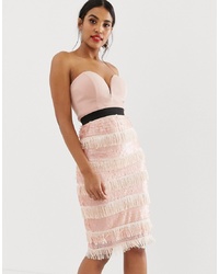 Розовое платье-футляр c бахромой от Rare