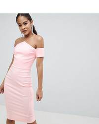 Розовое платье-футляр от Vesper Tall