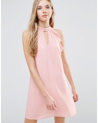 Розовое платье от Glamorous