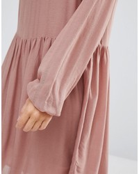 Розовое платье от Vila