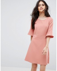 Розовое платье от Vila