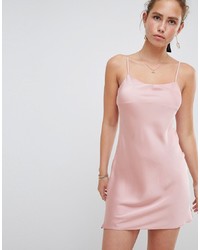 Розовое сатиновое платье-комбинация от Miss Selfridge