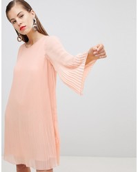 Розовое свободное платье со складками от Y.a.s