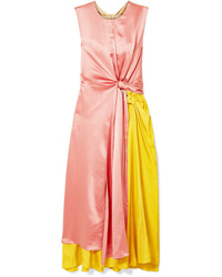 Розовое шелковое платье-миди от Roksanda