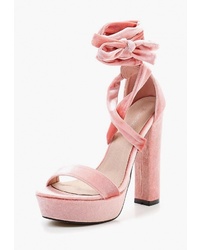 Розовые замшевые босоножки на каблуке от Sweet Shoes