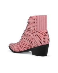 Розовые замшевые ботильоны с украшением от Toga Pulla