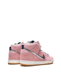 Мужские розовые замшевые высокие кеды от Nike