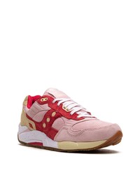 Мужские розовые замшевые низкие кеды от Saucony