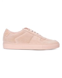 Мужские розовые замшевые низкие кеды от Common Projects