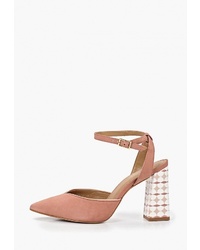 Розовые замшевые туфли от Indiana