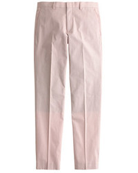 Розовые классические брюки в вертикальную полоску