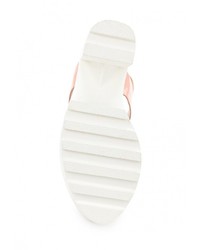 Розовые кожаные босоножки на каблуке от Sergio Todzi