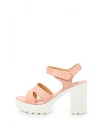 Розовые кожаные босоножки на каблуке от Wilmar