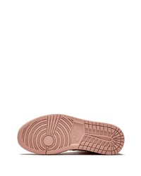 Мужские розовые кожаные высокие кеды от Nike