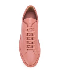 Мужские розовые кожаные низкие кеды от Common Projects