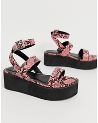Розовые кожаные сандалии на плоской подошве со змеиным рисунком от SIMMI Shoes