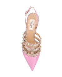 Розовые кожаные туфли с шипами от Valentino