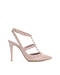 Розовые кожаные туфли с шипами от Valentino
