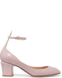 Розовые кожаные туфли от Valentino