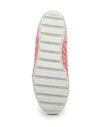 Розовые кроссовки на танкетке от Botticelli Limited