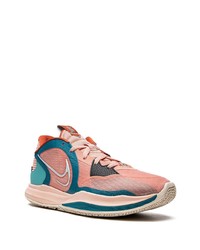 Мужские розовые кроссовки от Nike