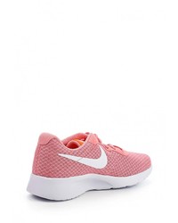 Женские розовые кроссовки от Nike