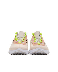Женские розовые кроссовки от Nike