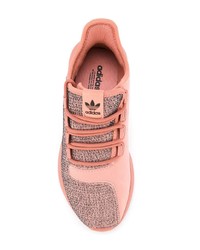 Женские розовые кроссовки от adidas