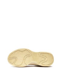 Мужские розовые кроссовки от Brand Black