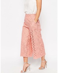 Розовые кружевные брюки-кюлоты от Asos