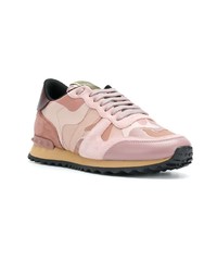 Женские розовые низкие кеды с принтом от Valentino