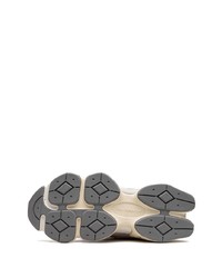 Мужские розовые низкие кеды от New Balance