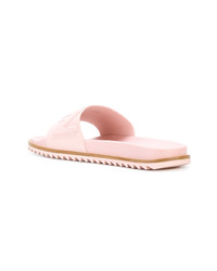 Мужские розовые сланцы от Fendi