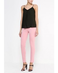 Розовые узкие брюки от Roccobarocco