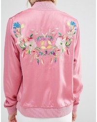 Женский розовый бомбер с вышивкой от Daisy Street