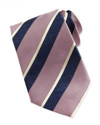Розовый галстук в вертикальную полоску