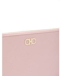 Розовый кожаный клатч от Salvatore Ferragamo