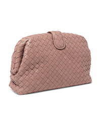 Розовый кожаный клатч от Bottega Veneta