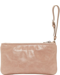 Розовый кожаный клатч от Miu Miu