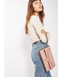 Розовый кожаный клатч от Topshop