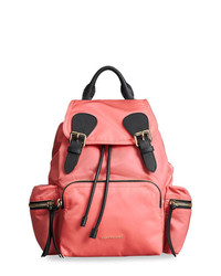 Женский розовый нейлоновый рюкзак от Burberry